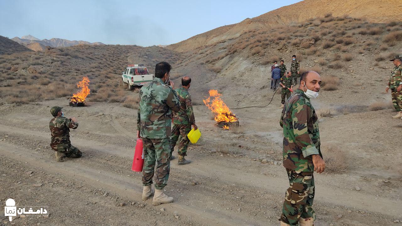 با هدف ارتقا و آمادگی نیروهای یگان حفاظت برگزار شد :   مانور اطفا حریق در منطقه  ییلاقی مرگدر طزره