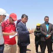 انتظار بی صبرانه اهالی روستای “کوه زر” دامغان برای فرا رسیدن هفته دولت و رسیدن آب شرب